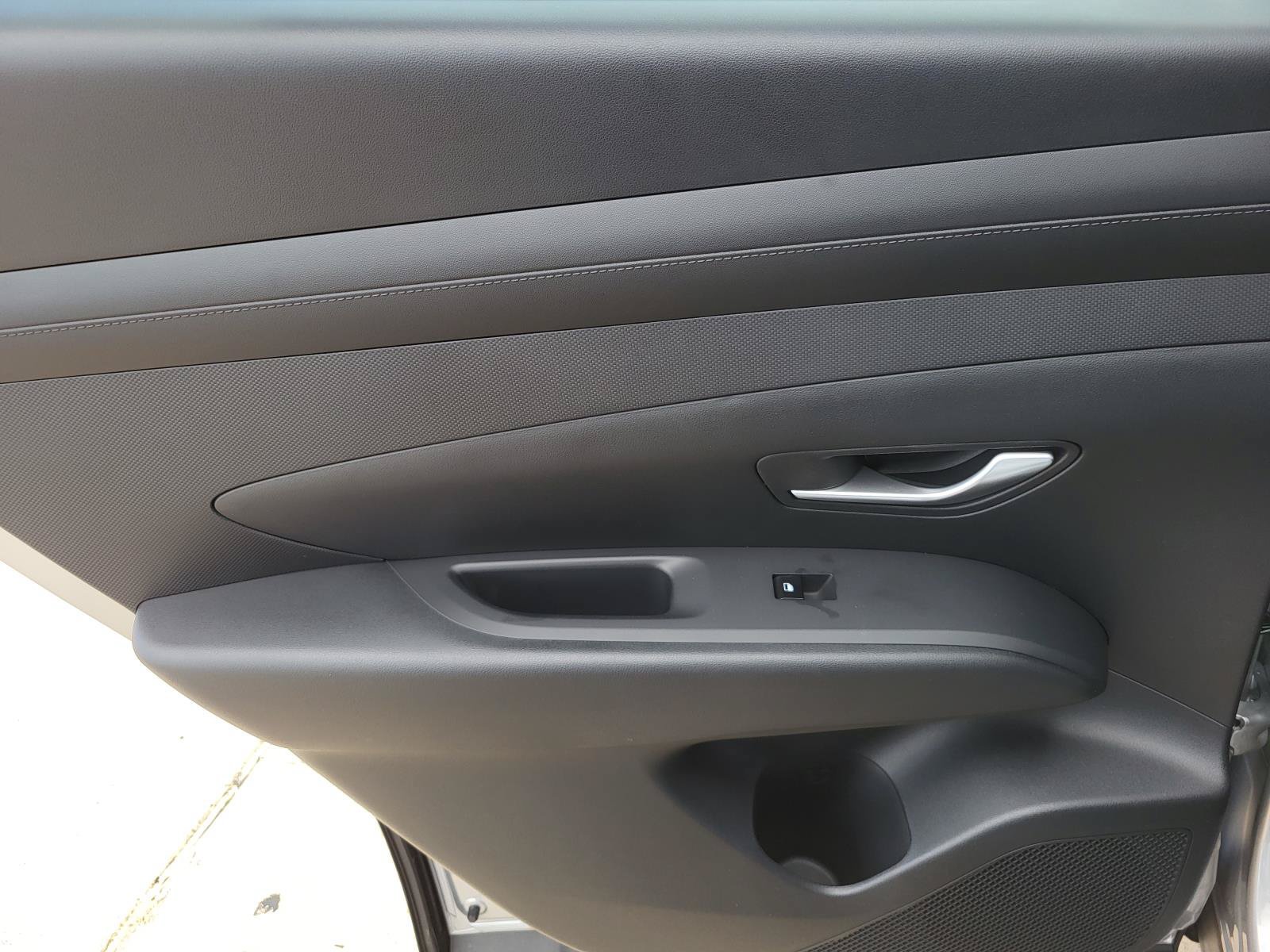 New 2026 Hyundai Tucson SEL FWD image 10