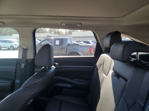 New 2026 Kia Sorento S image 10