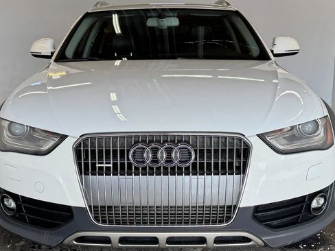 Used 2013 Audi A4 Premium Plus w/ Premium Plus Pkg image 3