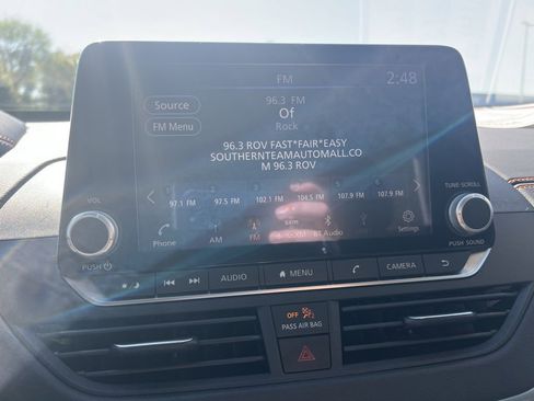 Used 2022 Nissan Altima 2.5 SR image 19