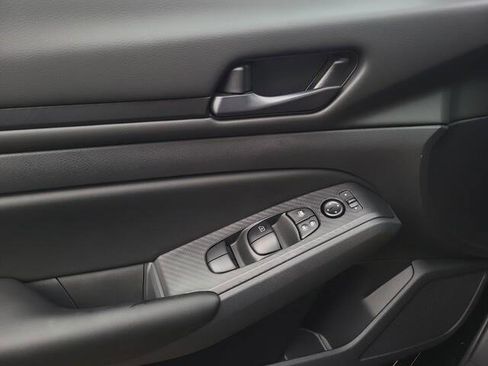 New 2025 Nissan Altima 2.5 S image 12