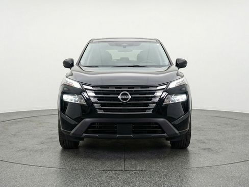 Used 2025 Nissan Rogue SV image 1