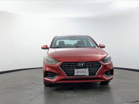 Used 2019 Hyundai Accent SE FWD image 12