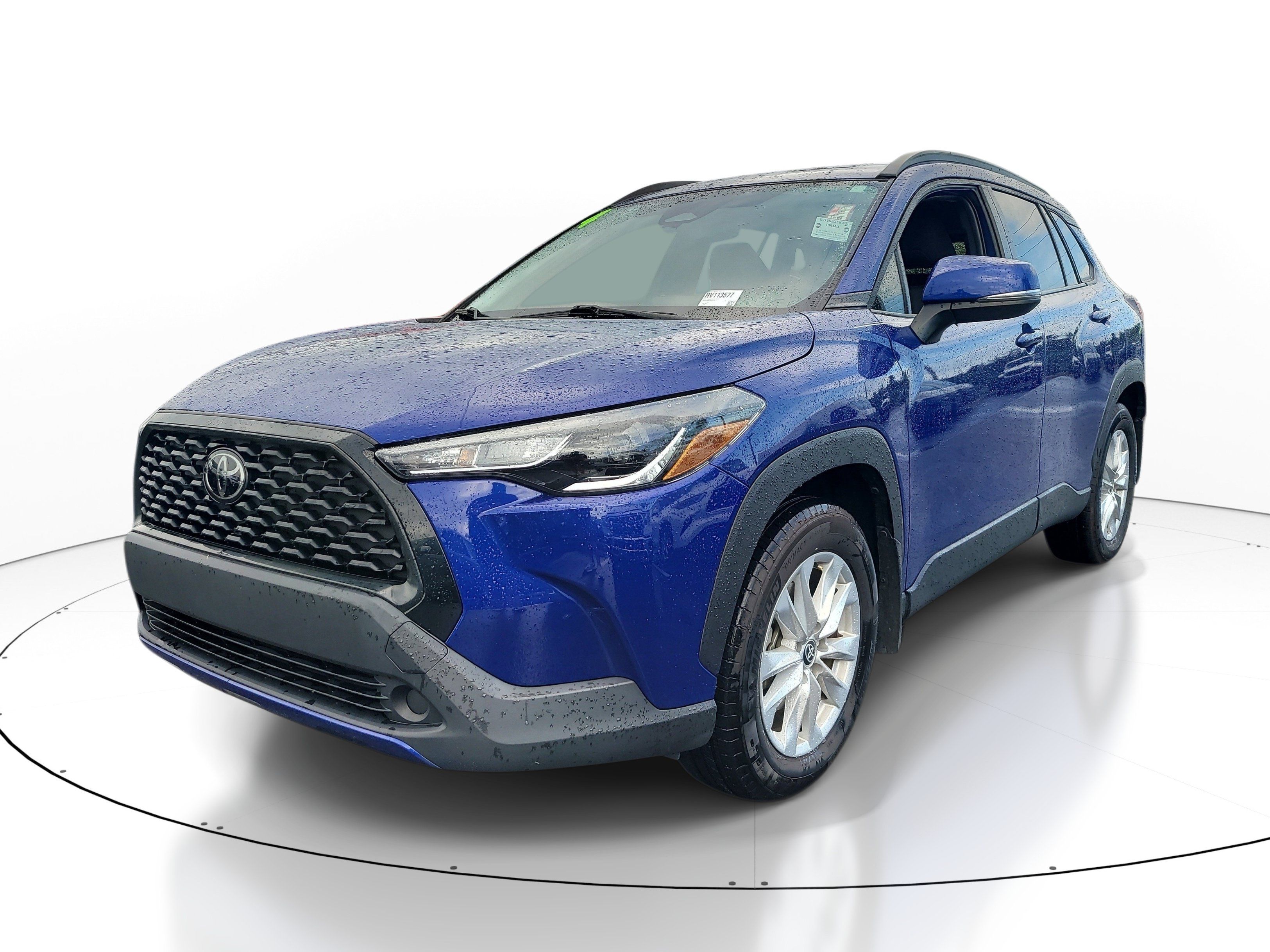 Used 2024 Toyota Corolla Cross LE FWD image 3