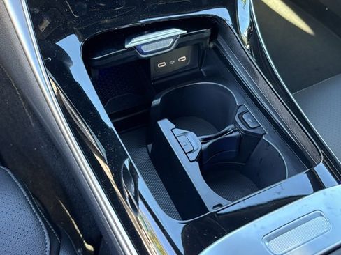 New 2026 Mercedes-Benz C 300 4MATIC Sedan image 20