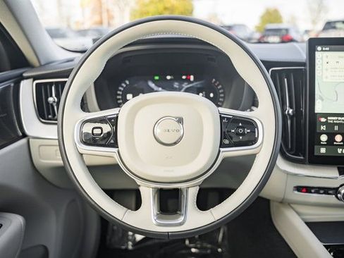 New 2026 Volvo XC60 B5 Ultra w/ Protection Package Premier image 28
