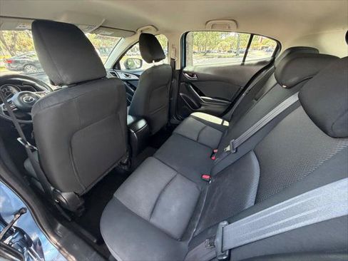 Used 2018 MAZDA MAZDA3 Sport FWD image 22