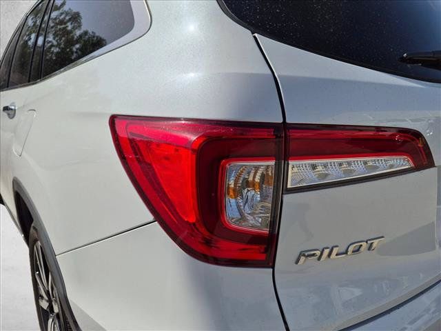 Used 2020 Honda Pilot Touring image 10