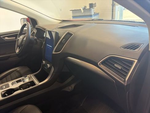 Used 2024 Ford Edge SEL w/ Convenience Package AWD/4WD image 36