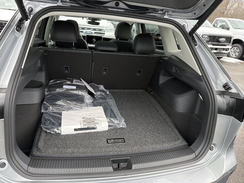 New 2026 Volkswagen Tiguan SE AWD/4WD image 24