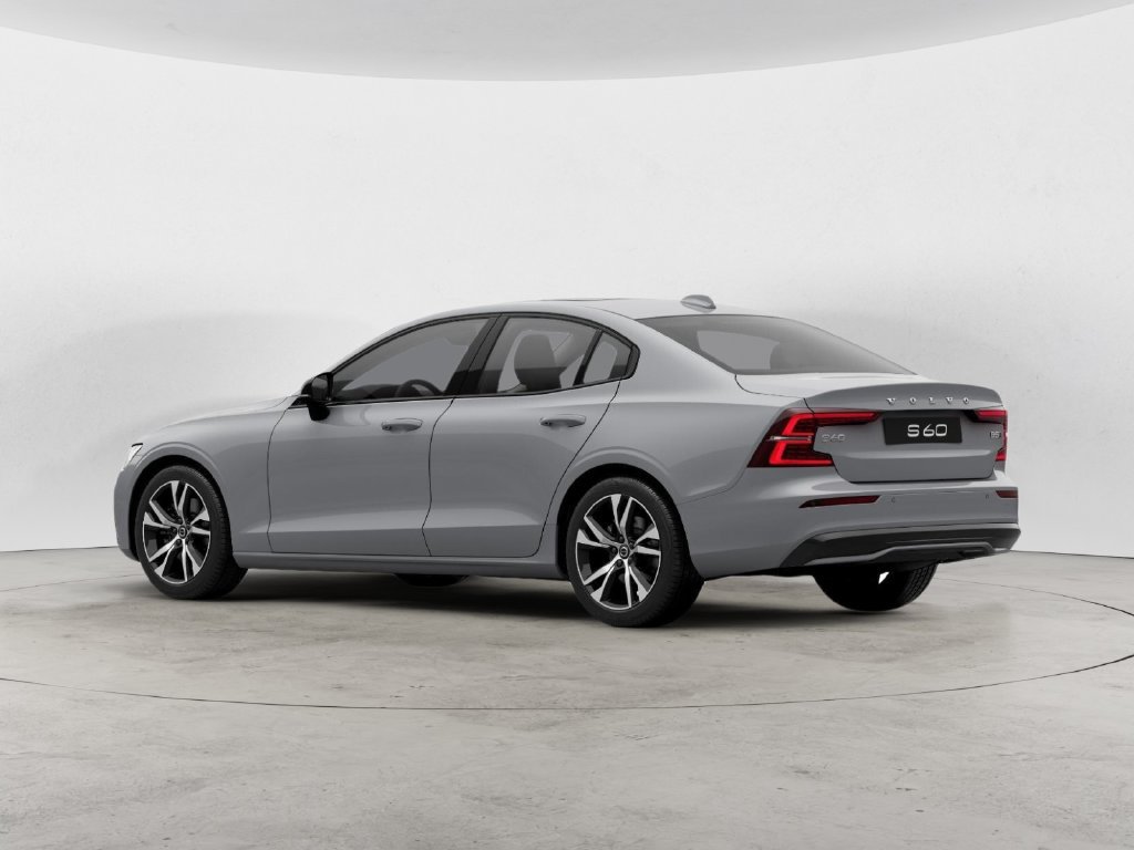 Used 2025 Volvo S60 B5 Core AWD/4WD image 5
