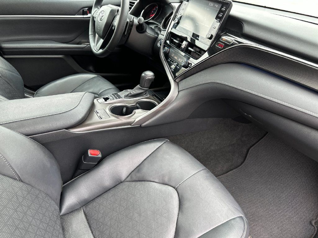 Used 2021 Toyota Camry XSE w/ Carpet Mat Package (TMS) AWD/4WD image 14