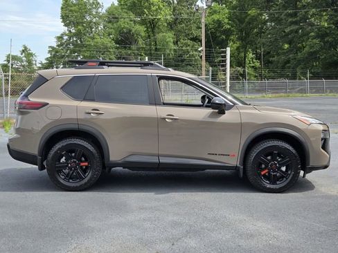 New 2026 Nissan Rogue SV AWD/4WD image 6