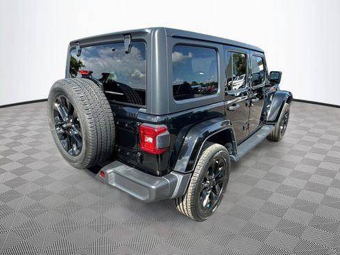 Certified 2023 Jeep Wrangler Unlimited Sahara AWD/4WD image 6