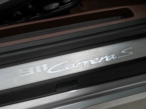 Used 2020 Porsche 911 Carrera S image 35