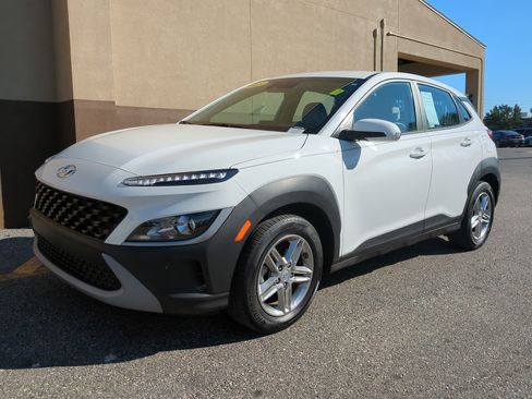 Certified 2023 Hyundai Kona SE image 8