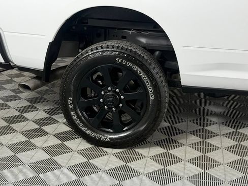 Used 2025 RAM 2500 Laramie w/ Night Edition AWD/4WD image 9