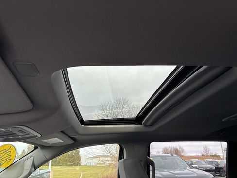 New 2026 Chevrolet Silverado 1500 LTZ w/ LTZ Premium Package image 19