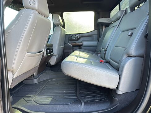 Used 2022 GMC Sierra 1500 SLT image 15