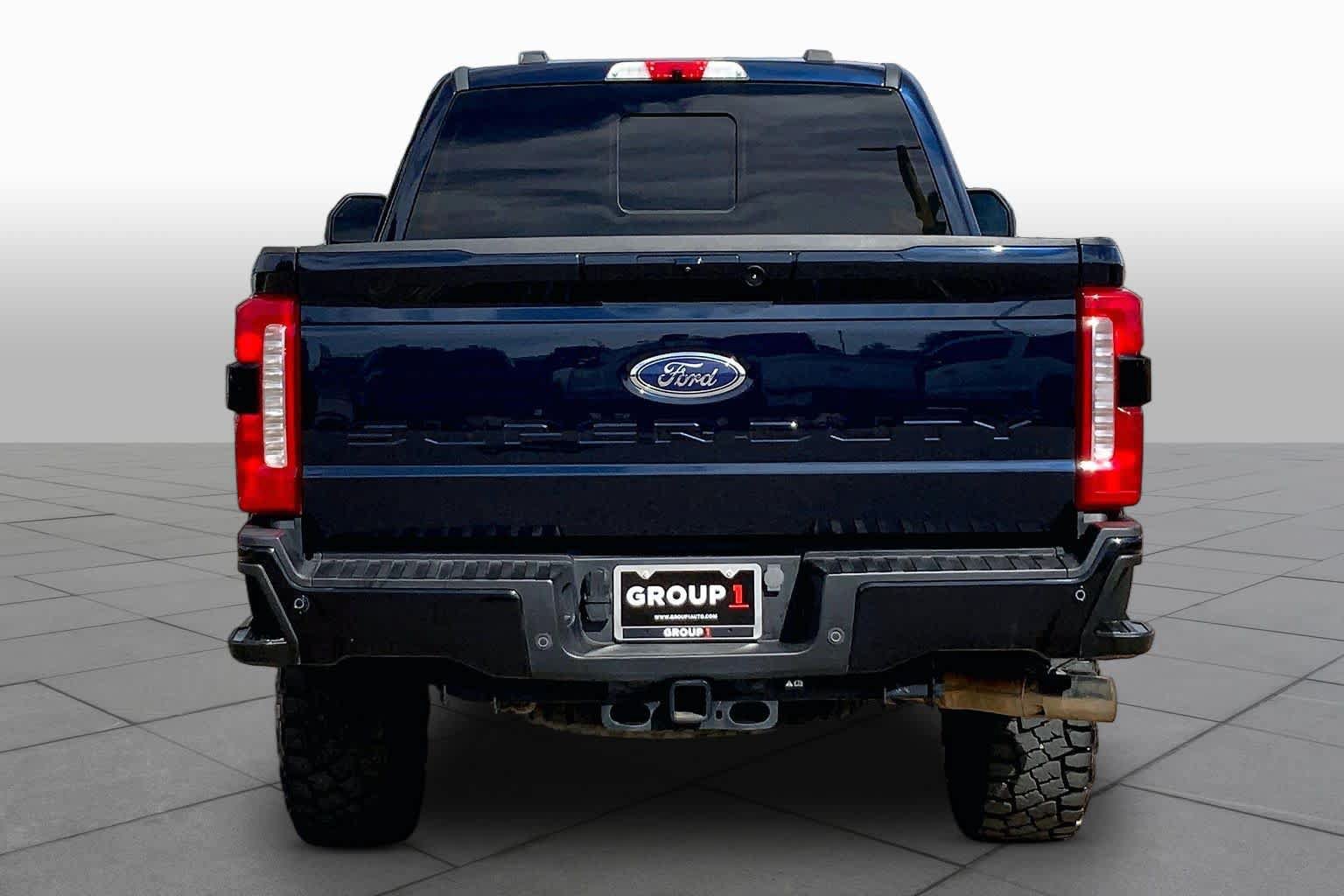Certified 2024 Ford F250 Lariat w/ Lariat Ultimate Package AWD/4WD image 4