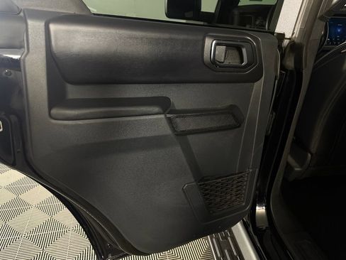 Used 2025 Ford Bronco Outer Banks AWD/4WD image 29