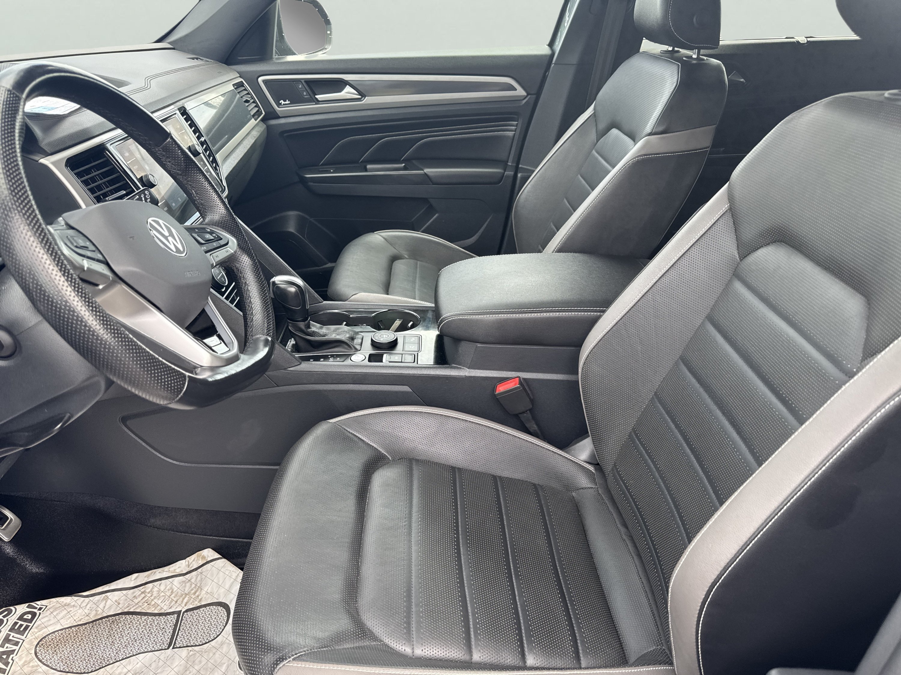 Used 2020 Volkswagen Atlas Cross Sport SEL Premium R-Line AWD/4WD image 12