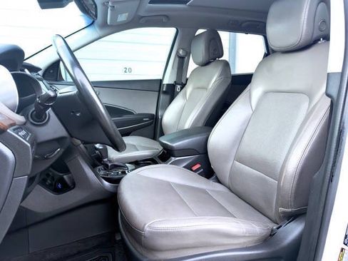 Used 2018 Hyundai Santa Fe AWD w/ SE Ultimate Tech Package 03 image 9