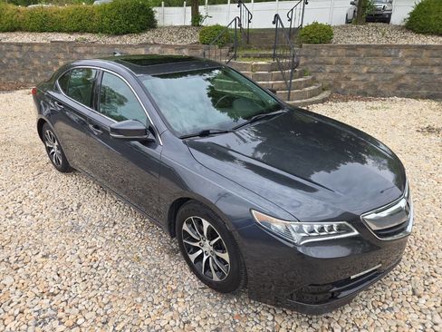 Used 2015 Acura TLX FWD image 9