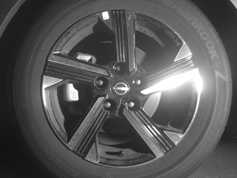 Used 2025 Nissan Sentra SV image 12