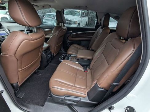 Used 2017 Acura MDX FWD w/ Advance Package image 10