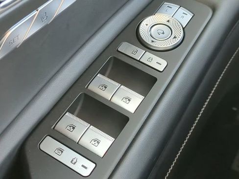 Used 2023 Genesis GV80 2.5T w/ Prestige Package image 23