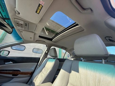 Used 2011 Honda Accord EX-L image 15