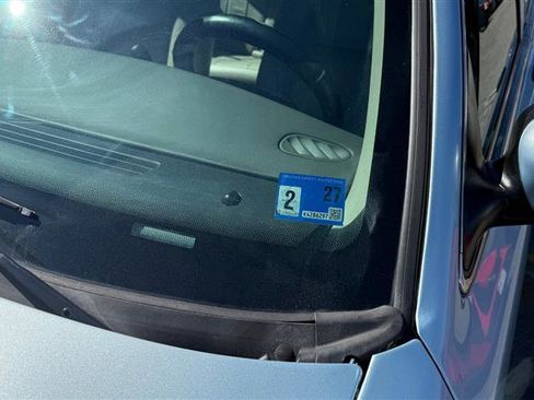 Used 2009 Mercury Grand Marquis LS image 4