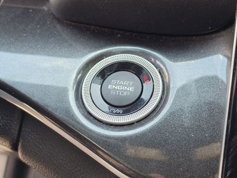 Used 2021 Jeep Grand Cherokee L Laredo RWD image 33