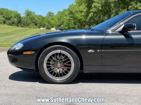 Used 1998 Jaguar XK8 Coupe RWD image 9