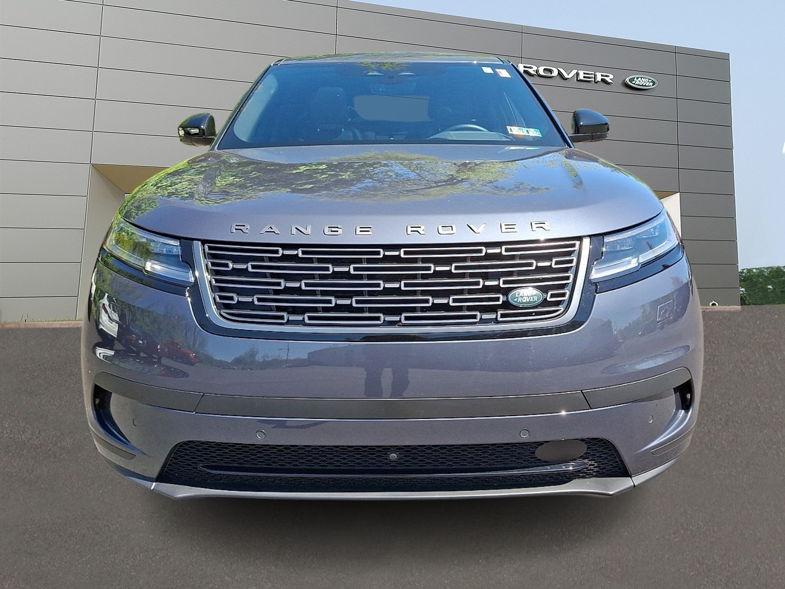 Used 2026 Land Rover Range Rover Velar S AWD/4WD image 8