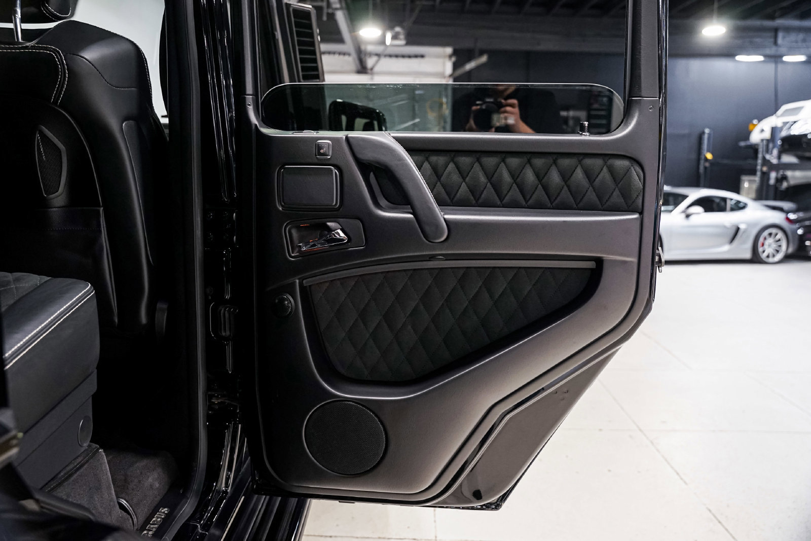 Used 2017 Mercedes-Benz G 550 Squared image 32