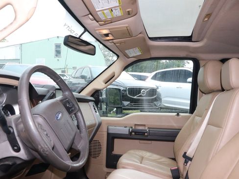 Used 2013 Ford F350 Lariat w/ Lariat Ultimate Pkg image 9