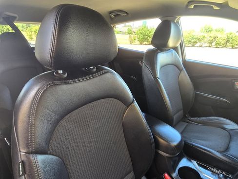 Used 2013 Hyundai Tucson GLS AWD/4WD image 30