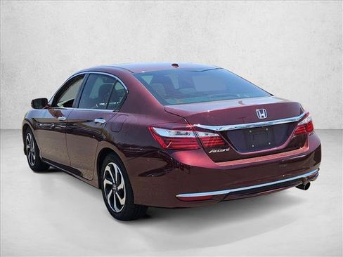 Used 2017 Honda Accord EX-L image 3