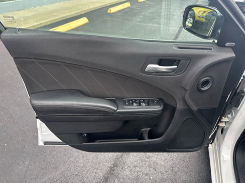 Used 2018 Dodge Charger GT w/ Blacktop Package image 37