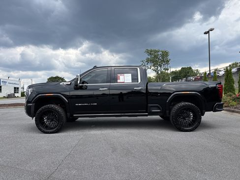 Used 2024 GMC Sierra 2500 Denali w/ Denali Reserve Package AWD/4WD image 7