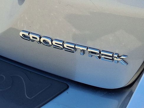 Used 2024 Subaru Crosstrek 2.5i Limited w/ Crosstrek Mirror Package AWD/4WD image 32