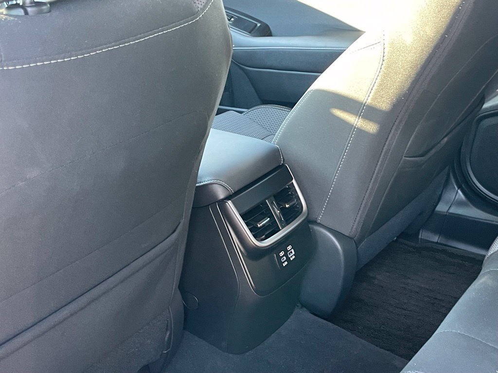 Used 2023 Subaru Outback Premium AWD/4WD image 23