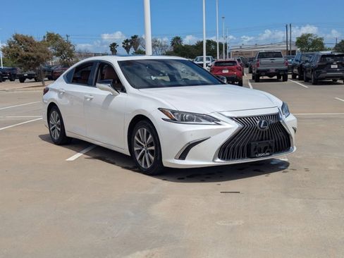 Used 2020 Lexus ES 350 w/ Premium Package image 3