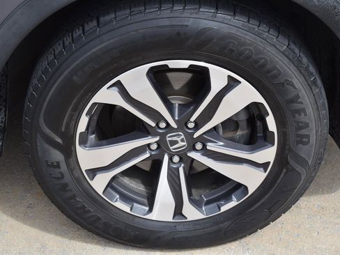 Used 2019 Honda CR-V LX image 10