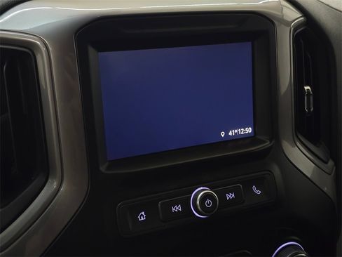 Used 2019 Chevrolet Silverado 1500 Custom w/ Custom Value Package image 27