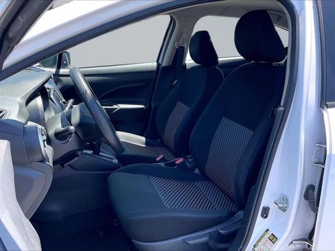 Used 2024 Nissan Versa S FWD image 25