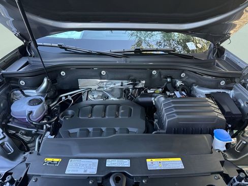 New 2026 Volkswagen Atlas SE image 28