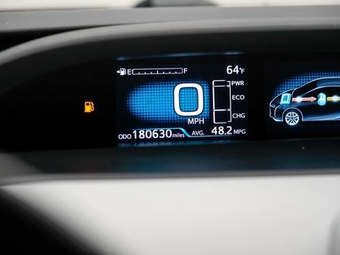 Used 2016 Toyota Prius Two image 23